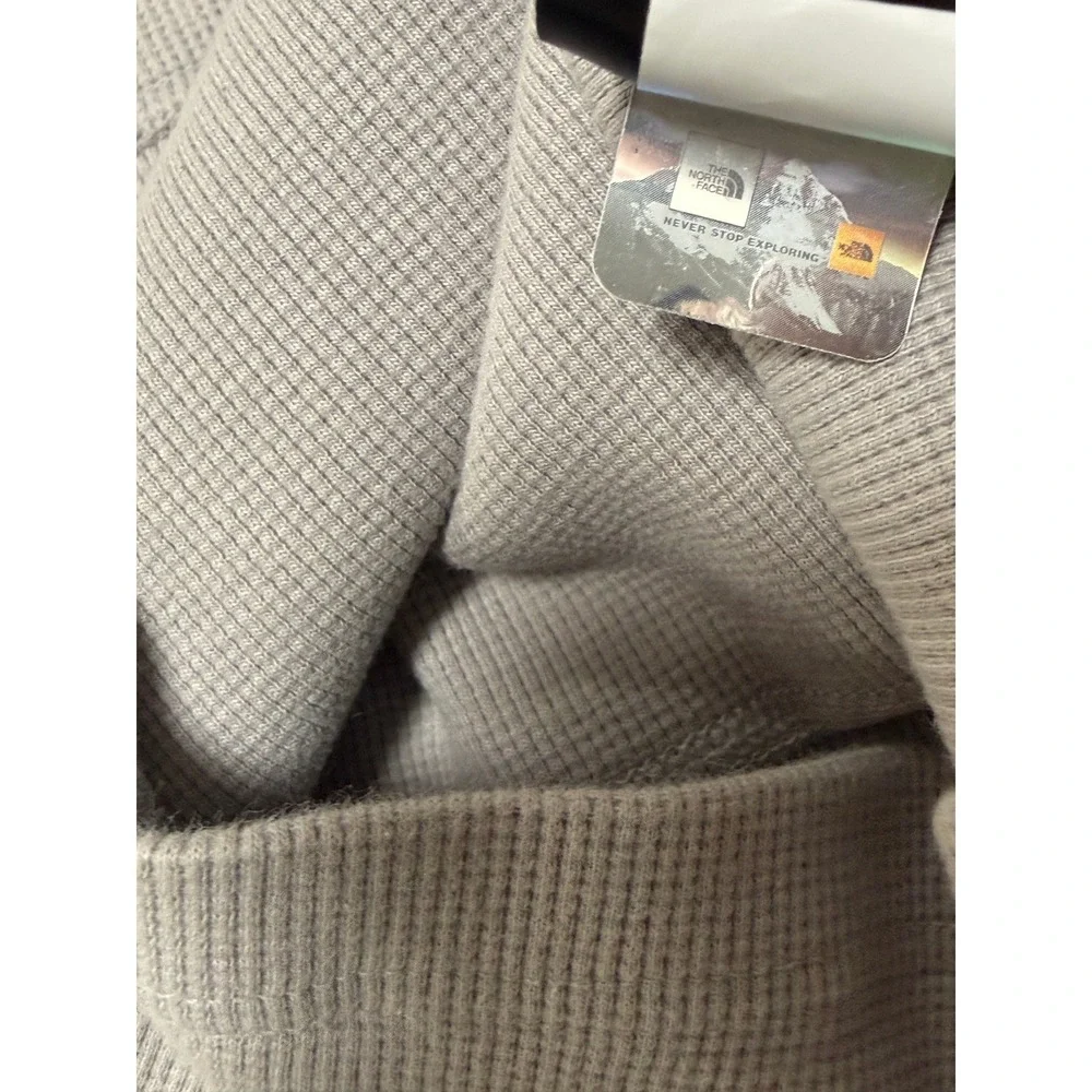 The North Face Waffle Knit Hoodie Mens M Gray Good Thermal Pullover 21x28